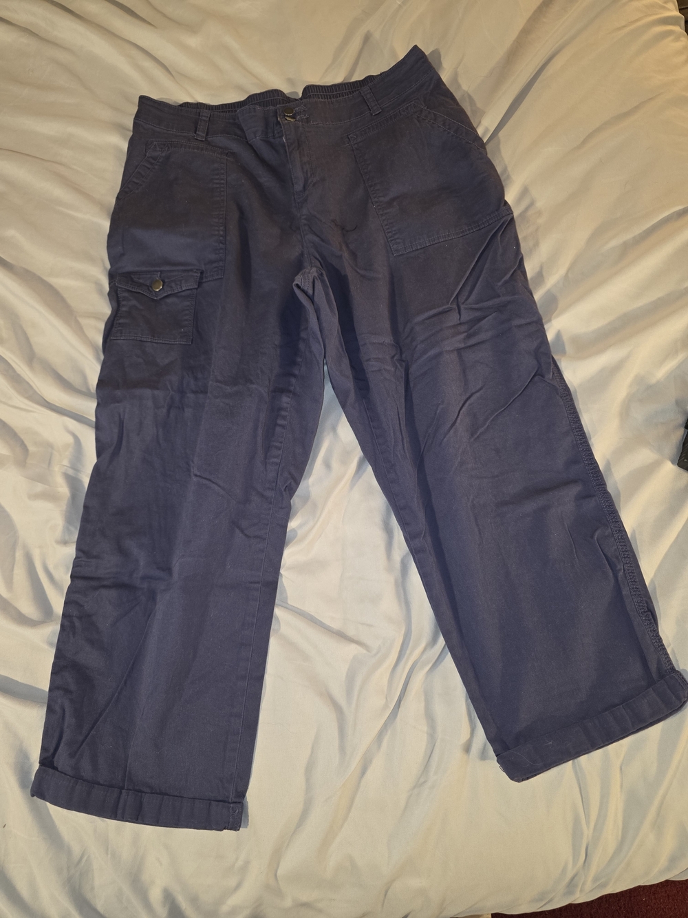 Time and Tru Navy Cargo Pants with Side Pocket